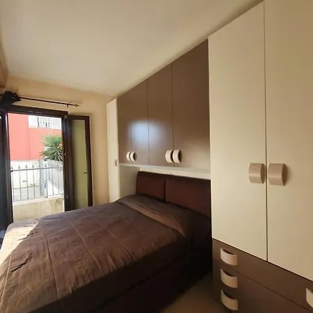 Lo Scrigno Apartment *